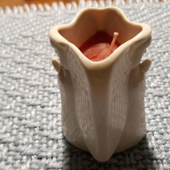 Praying Angel Candle  - Picture 4 of 5